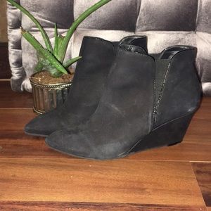 Brand New Steven wedges Leather